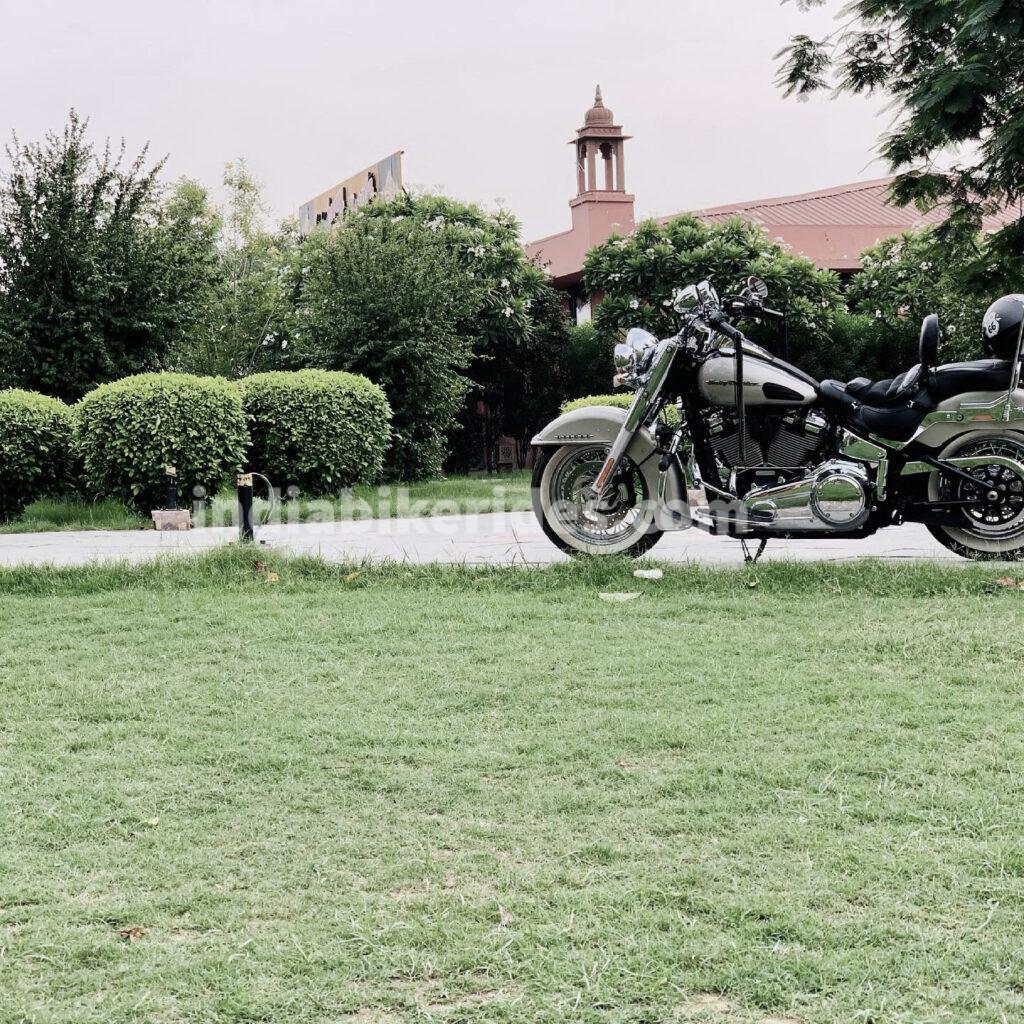 Yamuna Expressway, Harley Davidson Deluxe. Amazing stories of bike rides on Indian roads